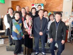 １１人が自慢ののど競う　浦幌で札内緑地・オカモトＪＶ杯カラオケ大会