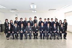 今年度の市教育研究所員ら