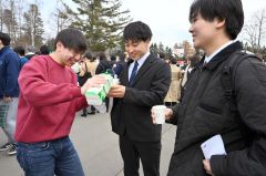 帯広畜産大学入学式（金野和彦撮影）