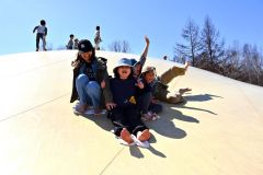エコロジーパークオープン（６日、金野彦撮影）