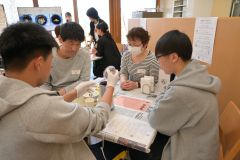 チョコレート作ってアフリカ学ぼう！　ＪＩＣＡ帯広の体験会に４０人 写真5