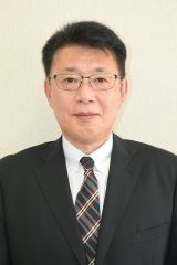山名事務局長