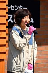 おびひろ動物園清掃奉仕（１４日、金野和彦撮影）