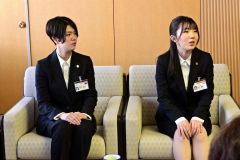 ＪＩＣＡ協力隊３人が抱負　西川さん、岡本さん、岩田さん 5