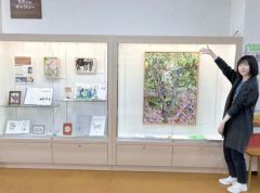 本別町図書館に本人直筆の大型原画が加わった「ちきさんギャラリー」