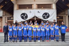 十勝ＦＳリトルガールズＵ１５、今季道リーグ制覇と全国出場誓い必勝祈願