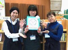 母の日に似顔絵を　６日に豊頃町図書館でカードづくり