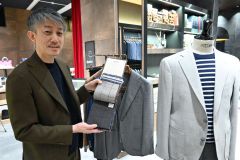 ビジカジアイテムを強化するなど、ニーズを意識した店舗づくりを行うアステッド・コーキン
