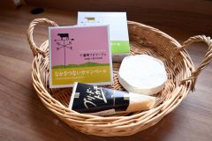 十勝晴れの酒かすに由来する国産チーズスターターを使用したカマンベールチーズ