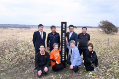 民間初のロケット打上成功から５年　ＩＳＴ後援会が発射場に記念碑 2