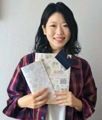 絵本作家のｍｏｅさん２冊目アートブック　１７日から帯広などで販売会と工作教室