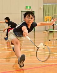 ３・４年生女子優勝の愛澤胡都（帯広栄少）