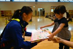 保育所や幼稚園の子どもたち　感謝の気持ち冊子にしてお返し　音更