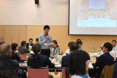 寄付額を増やすための工夫について意見交換を行った大感謝際