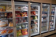 コストコ商品求め人出　再販常設店「テキコス」開店 4
