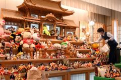 思い出とともに人形供養　ベルコ西ホールで供養祭