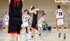 白樺学園男子激闘制し頂点、女子は帯大谷圧勝Ｖ、全十勝高体連バスケットボール