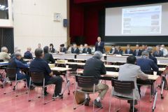 町とと区長が意見を交わした行政区長会議