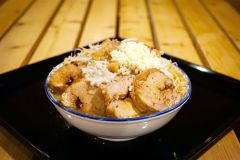 「二郎系ラーメン」帯広にあすオープン　コクとインパクトがある自慢の一杯