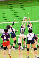 【全十勝高体連バレーボール】白樺学園３年ぶりＶ　帯南商は６連覇 11