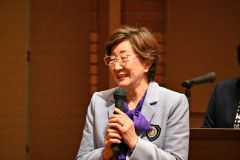 あいさつする山本会長（５月２７日午後６時２０分ごろ、北海道ホテル）