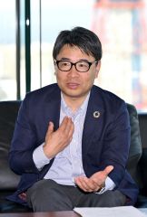 「新産業の経済効果を道央圏だけでなく、全道に広げるのが我々の役目」と力強く語った
