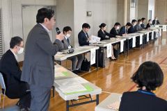 新規高卒者の求職動向、各機関の取り組みなどについて情報共有した協議会