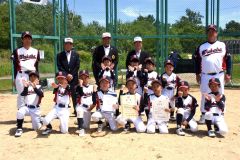 ４年生以下優勝の若葉野球少年団