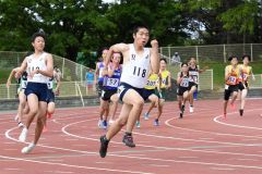 男子４００メートルリレー決勝