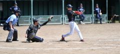 六回表に貴重な勝ち越し中前適時打を放ったミスターラックの杉山裕一