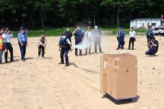 クマ撃退で合同訓練　広尾署と広尾町、大樹町、猟友会