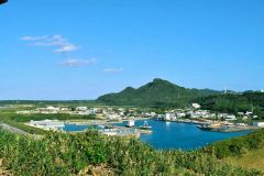 東盛さんが表現の軸足を置く与那国島（東盛さん提供）