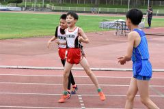 ５年、６年男子８０メートル障害決勝
