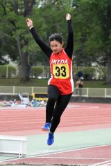 ６年女子コンバインドＢ・走り幅跳び