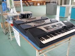 思い出の品を卒業生らへ　旧豊頃中学校物品販売会 3