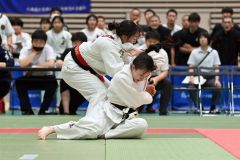 宮尾（帯農３年）５２キロ級、岡田（同）５７キロ級でそれぞれ３位入賞　女子個人戦　全道高体連　柔道