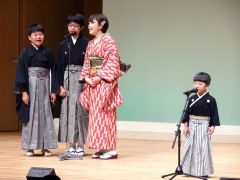 老若男女が日頃の練習の成果を披露した大会