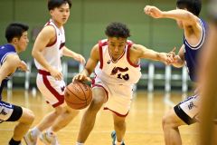 男子決勝リーグ・白樺学園－東海大札幌（金野和彦撮影）