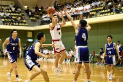 男子決勝リーグ・白樺学園－東海大札幌（金野和彦撮影）