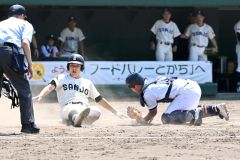 【Ａブロック代表決定戦・帯三条－帯南商】帯三条は４回２死満塁で竹迫諒の適時打で一走の上田隆裕が帰還し決勝点をあげる