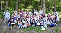 森で多彩な遊び楽しむ　池田小１年生 4