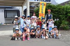 帯広西小１年生が「子ども１１０番の家」確認　生活科の授業