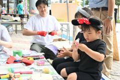 バードコール作りに取り組む子どもたち