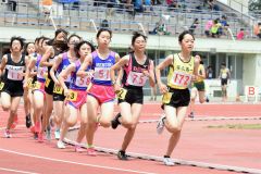 女子１５００メートル