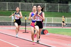 女子１５００メートル