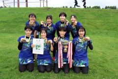 女子団体戦優勝の共栄