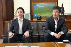 日本政策金融公庫帯広支店の新旧国民生活事業統轄が来社 2