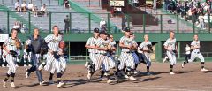 白樺学園データも駆使して快打圧勝、いざ遠軽戦へ　夏の高校野球北北海道大会
