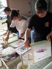 夏まつりに向け行燈制作　豊頃