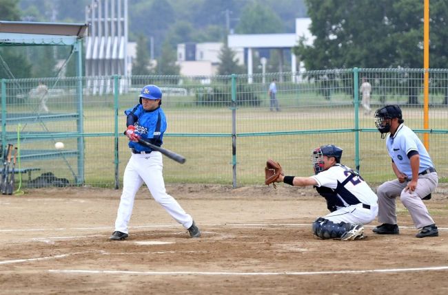 帯広電子杯争奪朝野球大会開幕、４０チーム熱戦